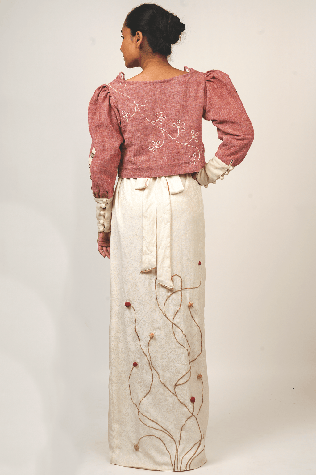 Madhumalti Crop Jacket